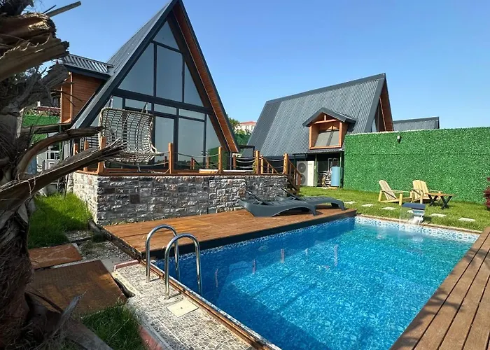 Goelkoey Domek alpejski Kandira